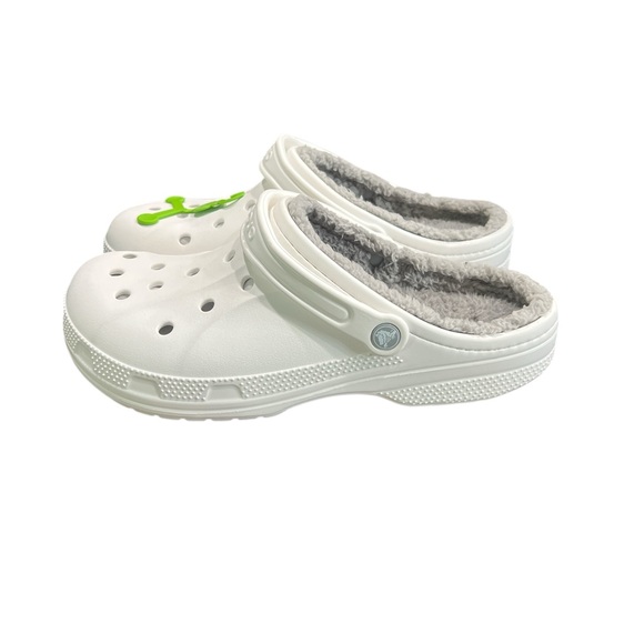 CROCS Men's White Loafers with Gray Lining - Picture 6 of 8